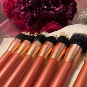 Real Techniques Copper Makeup Brush Collection